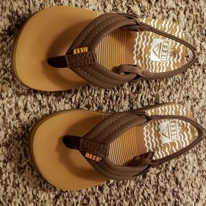 REEF toddler sandal w/strap size 7/8